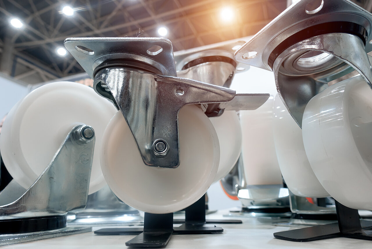 Header graphic plastic